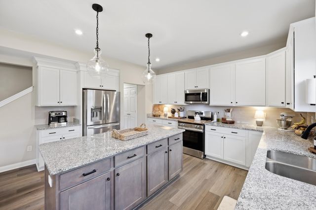 142 Dove Run Circle, Georgetown, KY 40324