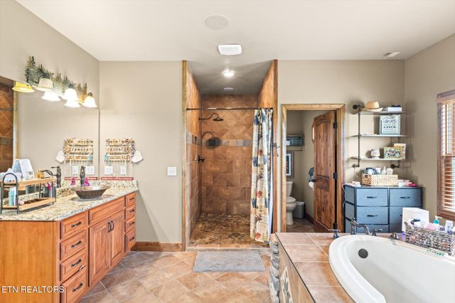 1323 County Road 750, Athens, TN 37303