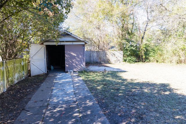 3256 Montezuma Road, Montgomery, AL 36106