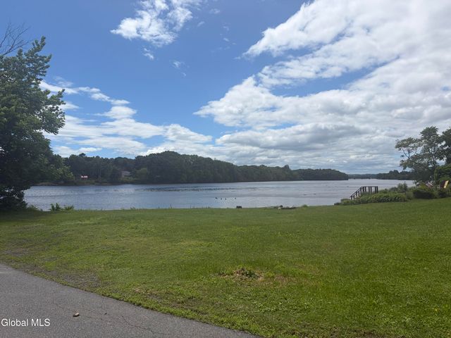 3 Bunce Lane, Stillwater, NY 12170