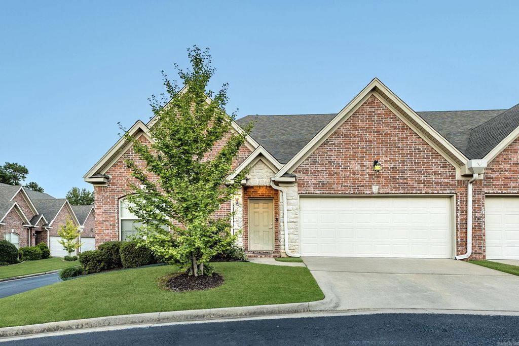 28 Valletta Circle, Little Rock, AR 72223