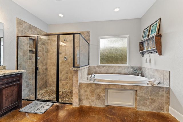 12969 Shady Woods Court, Montgomery, TX 77316