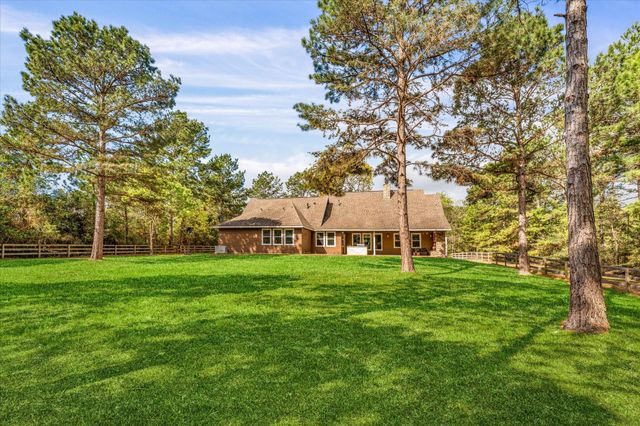 12969 Shady Woods Court, Montgomery, TX 77316