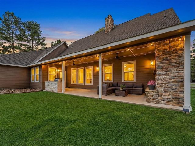 12969 Shady Woods Court, Montgomery, TX 77316