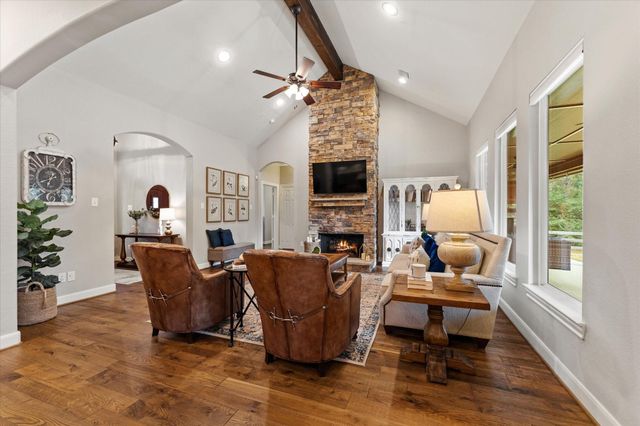 12969 Shady Woods Court, Montgomery, TX 77316