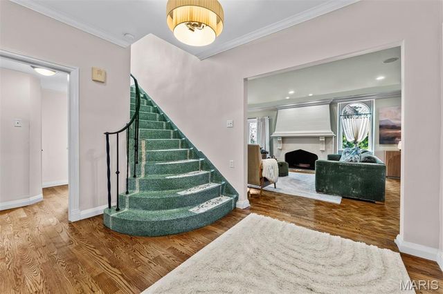 516 Warder Avenue, University City, MO 63130