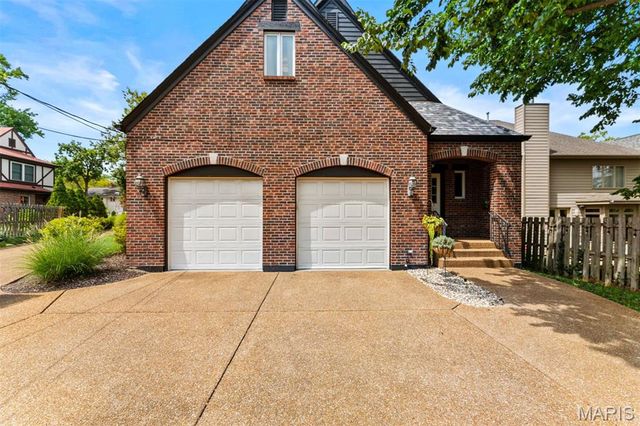 516 Warder Avenue, University City, MO 63130
