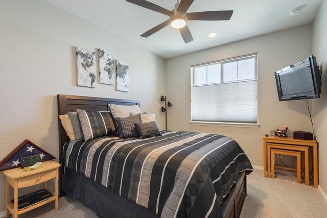 8328 Salinger Way NW, Albuquerque, NM 87120