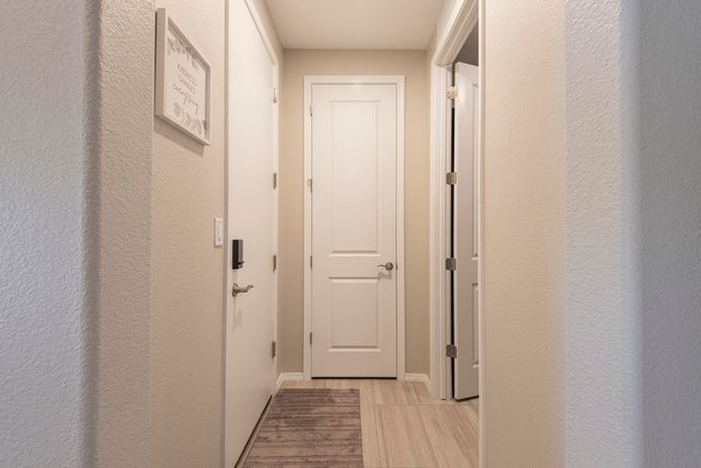 8328 Salinger Way NW, Albuquerque, NM 87120