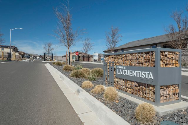 8328 Salinger Way NW, Albuquerque, NM 87120