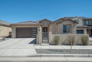 8328 Salinger Way NW, Albuquerque, NM 87120