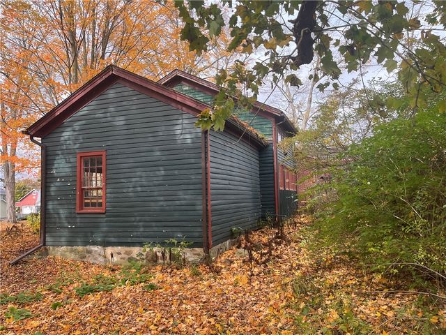 11139 South Lake Road, Pavilion, NY 14525