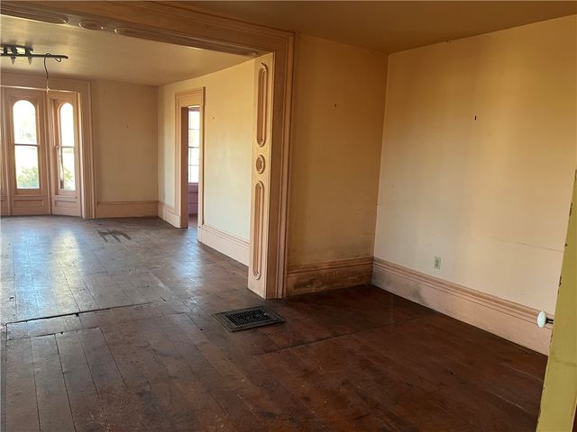 11139 South Lake Road, Pavilion, NY 14525