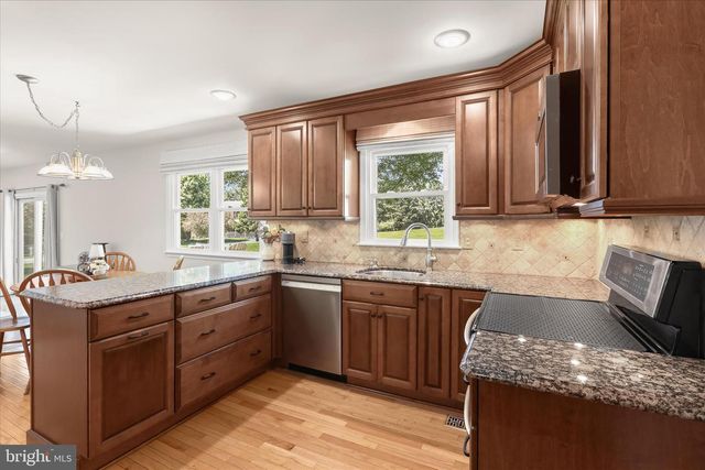 2798 KATHY DR, Finksburg, MD 21048