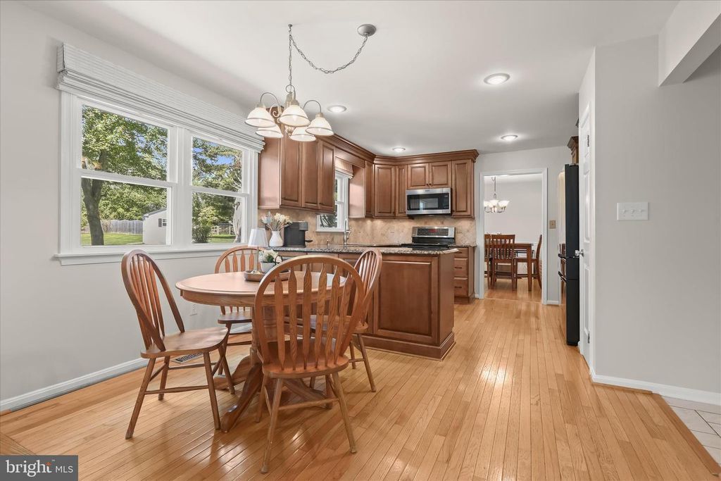 Image 23 of property listing at 2798 KATHY DR, Finksburg, MD 21048