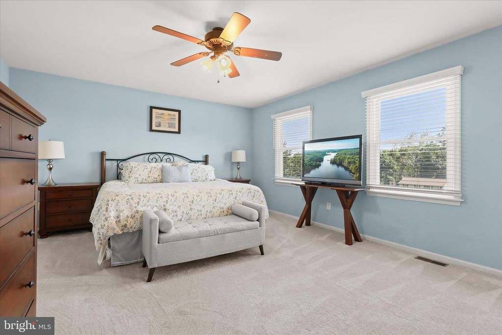 Image 5 of property listing at 2798 KATHY DR, Finksburg, MD 21048