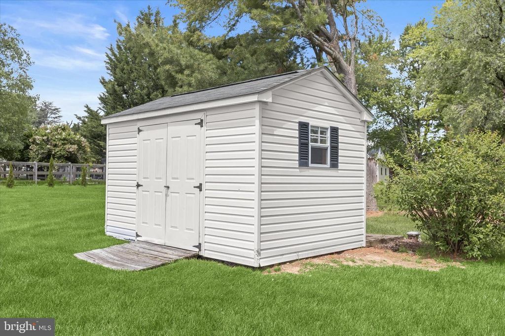 Image 52 of property listing at 2798 KATHY DR, Finksburg, MD 21048
