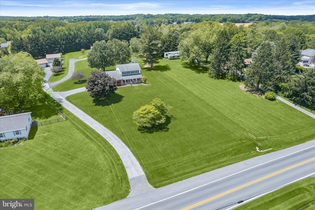 Image 59 of property listing at 2798 KATHY DR, Finksburg, MD 21048