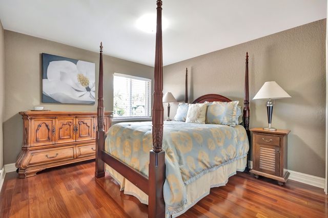 366 Fishermans Way, Jupiter, FL 33477