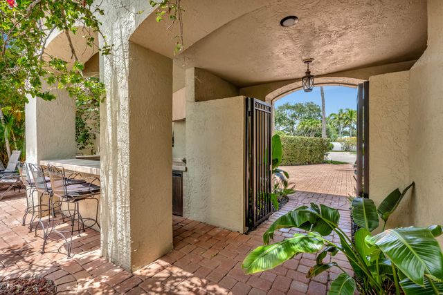 366 Fishermans Way, Jupiter, FL 33477