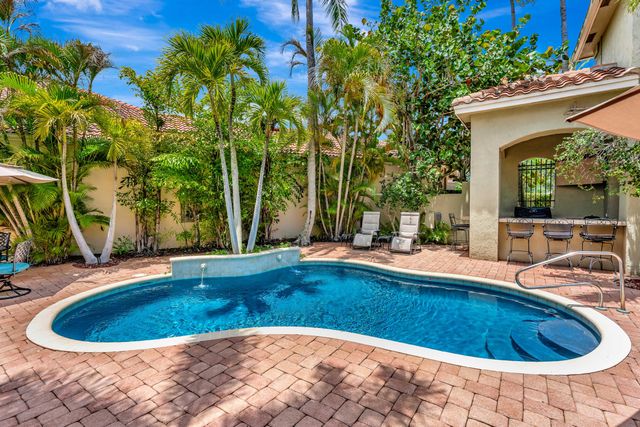 366 Fishermans Way, Jupiter, FL 33477