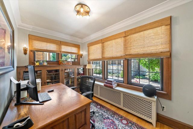 117 Lake COURT, Sheboygan, WI 53081