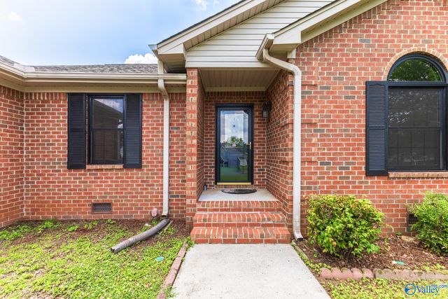 100 Happy Circle, Huntsville, AL 35811