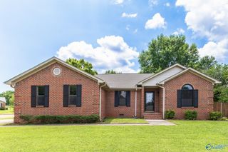 100 Happy Circle, Huntsville, AL 35811
