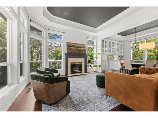 12431 Sw 55TH Pl, Portland, OR 97219