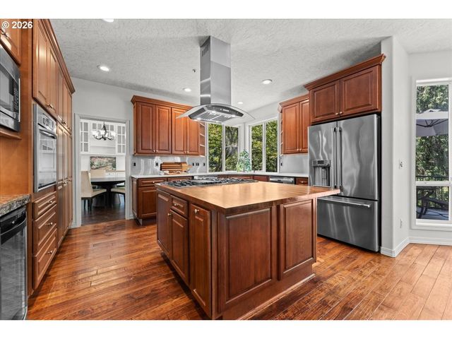 12431 Sw 55TH Pl, Portland, OR 97219