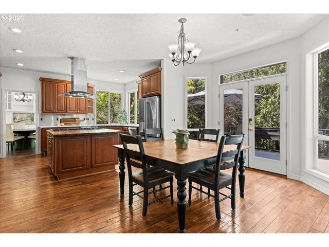 12431 Sw 55TH Pl, Portland, OR 97219