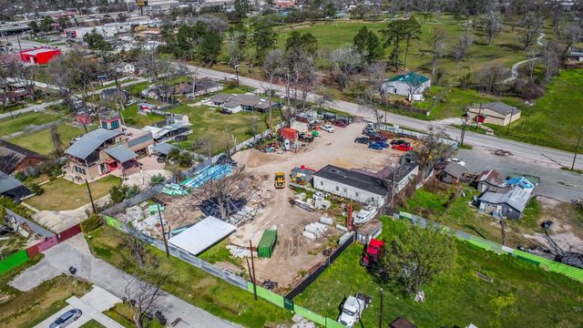 4106 Laura Koppe Rd, Houston, TX 77093