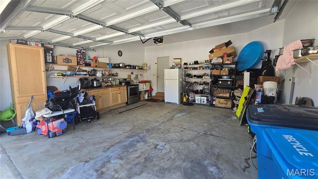 3337 Grasso Fields Court, St Louis, MO 63125