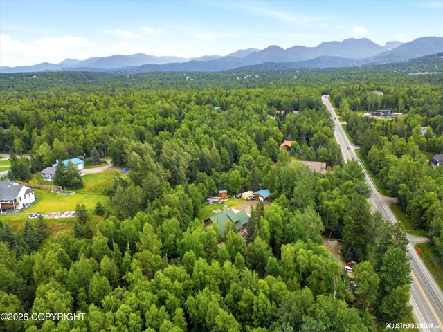 15124 Loc Loman Lane, Anchorage, AK 99516