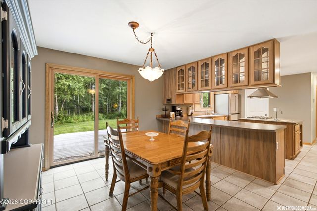 15124 Loc Loman Lane, Anchorage, AK 99516