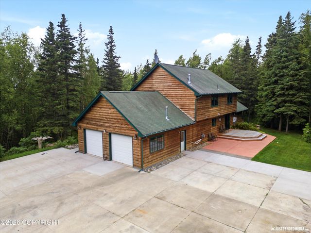 15124 Loc Loman Lane, Anchorage, AK 99516