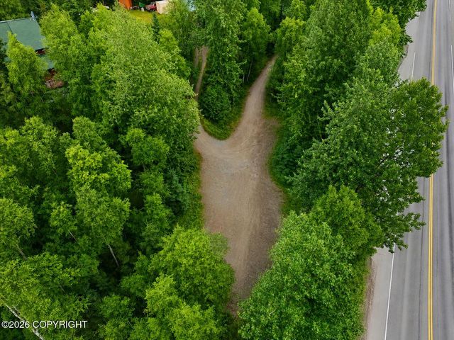 15124 Loc Loman Lane, Anchorage, AK 99516