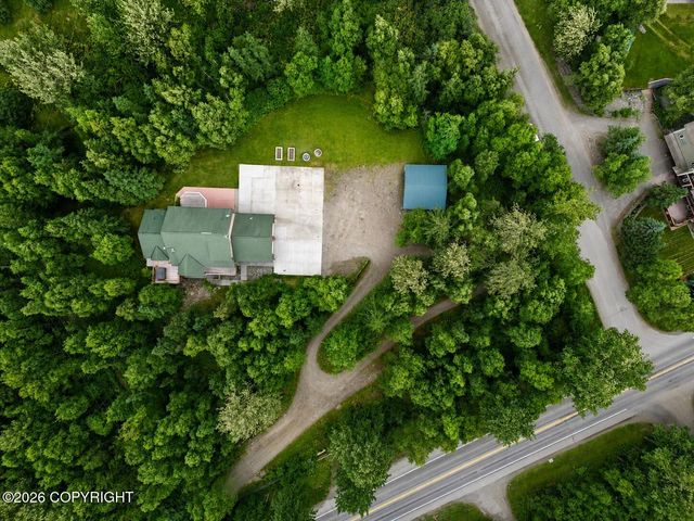 15124 Loc Loman Lane, Anchorage, AK 99516