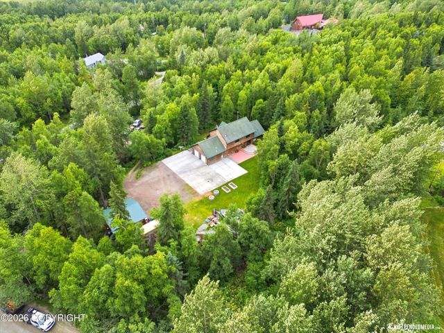 15124 Loc Loman Lane, Anchorage, AK 99516