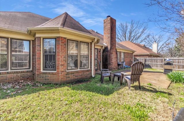 6770 CASTLEGATE LN, Memphis, TN 38141