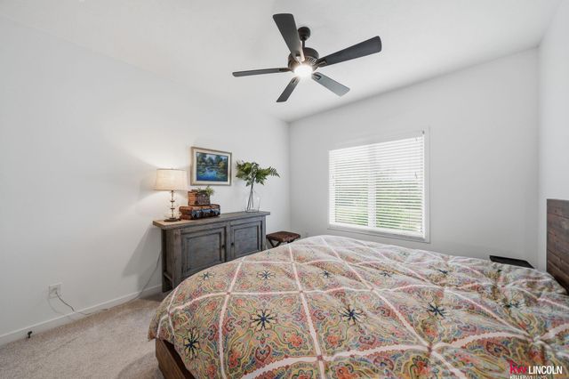 10902 Portage Drive, Papillion, NE 68046
