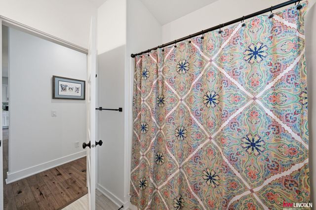 10902 Portage Drive, Papillion, NE 68046