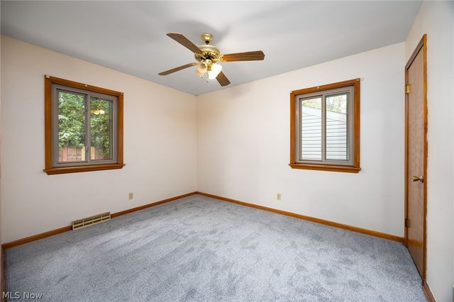 84 Pfeiffer Avenue, Akron, OH 44312