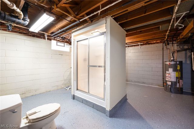 84 Pfeiffer Avenue, Akron, OH 44312