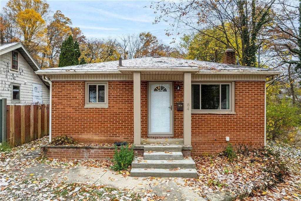 84 Pfeiffer Avenue, Akron, OH 44312