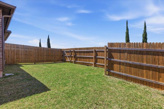 2500 FOREST CREEK DR 1104, Round Rock, TX 78665