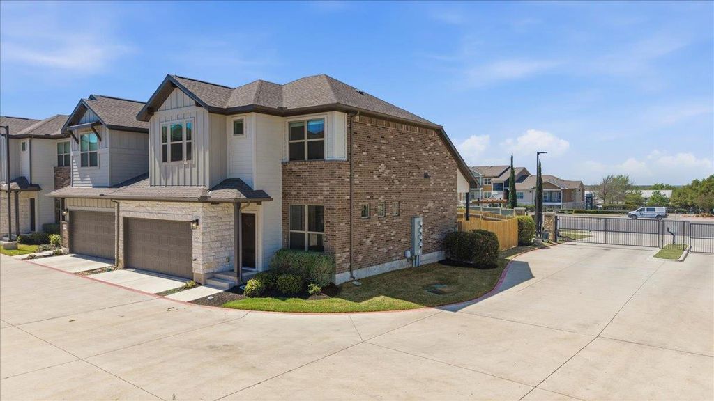 2500 FOREST CREEK DR 1104, Round Rock, TX 78665