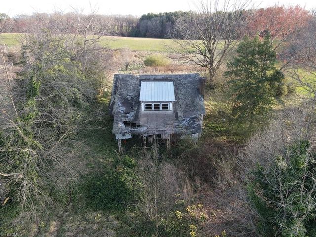82ac Friendship Road, Statesville, NC 28625