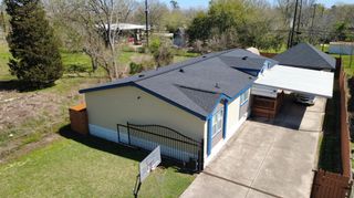 3233 Clarksville Street, La Porte, TX 77571