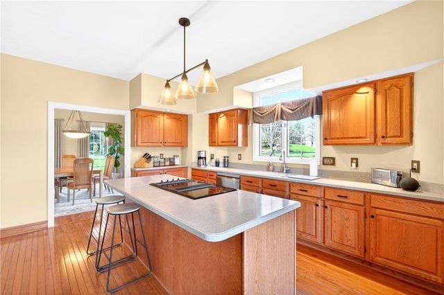 2121 West Grove Drive, Pine Twp, PA 15044